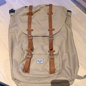 Herschel Supply Company Beige and Brown Backpack. Unisex